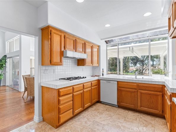 3 Vista Frondosa, Rancho Santa Margarita CA 92688