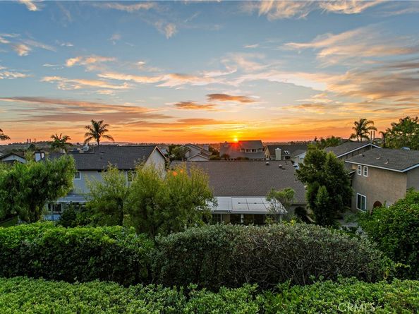 21641 Jornada, Mission Viejo CA 92692
