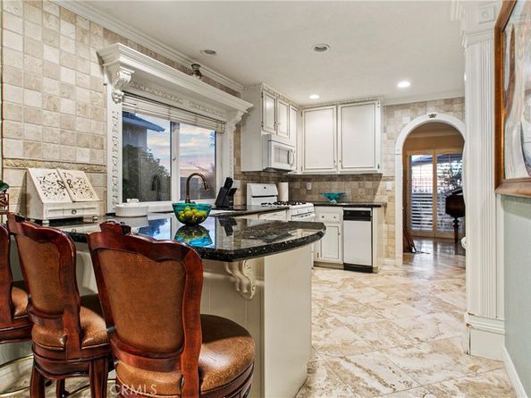 21641 Jornada, Mission Viejo CA 92692