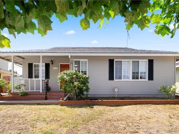 4014 W 175th Place