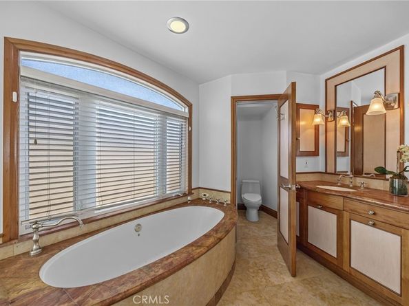 224 Pauline Place, Costa Mesa CA 92627