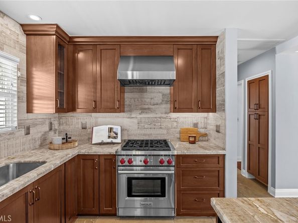 224 Pauline Place, Costa Mesa CA 92627