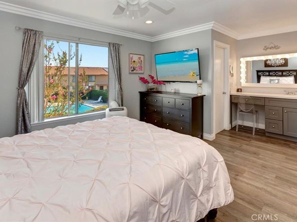 370 Carriage Drive B, Santa Ana CA 92707