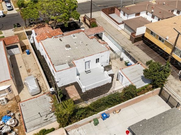 1412 W 93rd Street, Los Angeles CA 90047