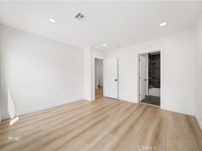 1412 W 93rd Street, Los Angeles CA 90047