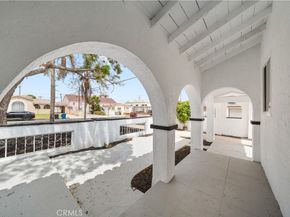 1412 W 93rd Street, Los Angeles CA 90047