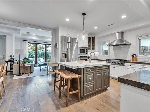 613 Larkspur Avenue, Corona Del Mar CA 92625