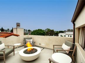613 Larkspur Avenue, Corona Del Mar CA 92625