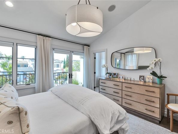 613 Larkspur Avenue, Corona Del Mar CA 92625