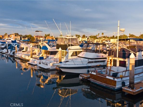 20071 Moontide Circle, Huntington Beach CA 92646