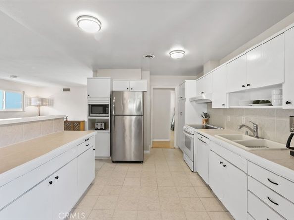 20071 Moontide Circle, Huntington Beach CA 92646