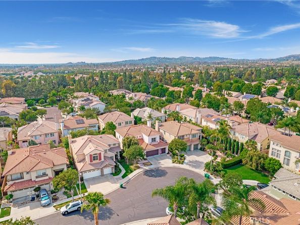 3 Heatherwood, Irvine CA 92620