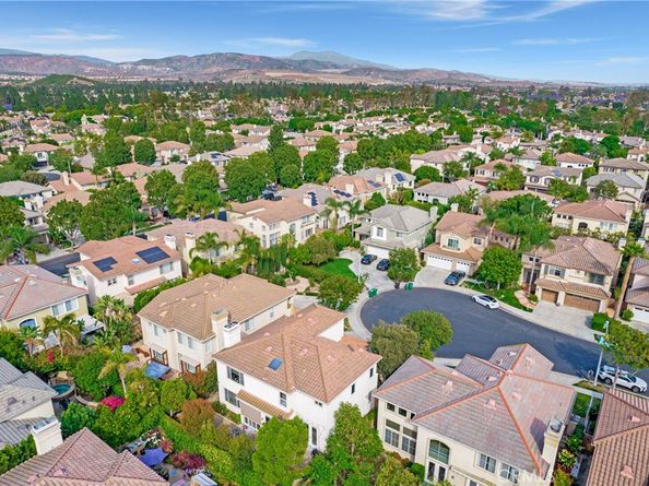3 Heatherwood, Irvine CA 92620