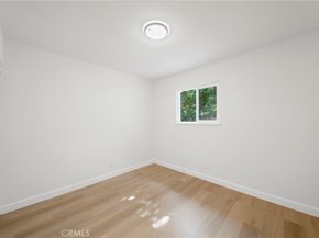 928 S Laurel St., Santa Ana CA 92704