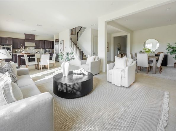 17 Heliotrope, Lake Forest CA 92630