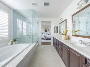 17 Heliotrope, Lake Forest CA 92630