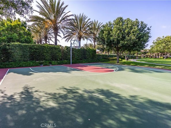 17 Heliotrope, Lake Forest CA 92630