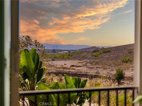 17 Heliotrope, Lake Forest CA 92630
