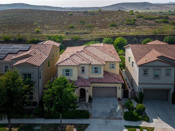 17 Heliotrope, Lake Forest CA 92630
