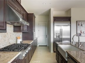 17 Heliotrope, Lake Forest CA 92630