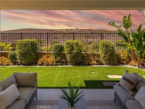 17 Heliotrope, Lake Forest CA 92630