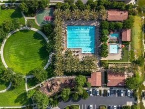 17 Heliotrope, Lake Forest CA 92630