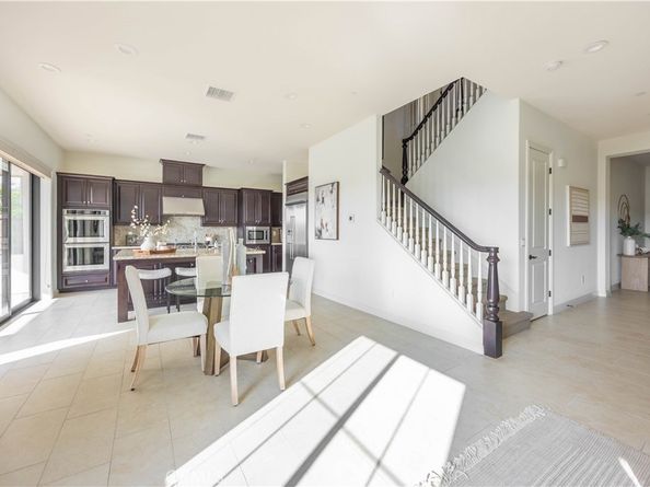 17 Heliotrope, Lake Forest CA 92630