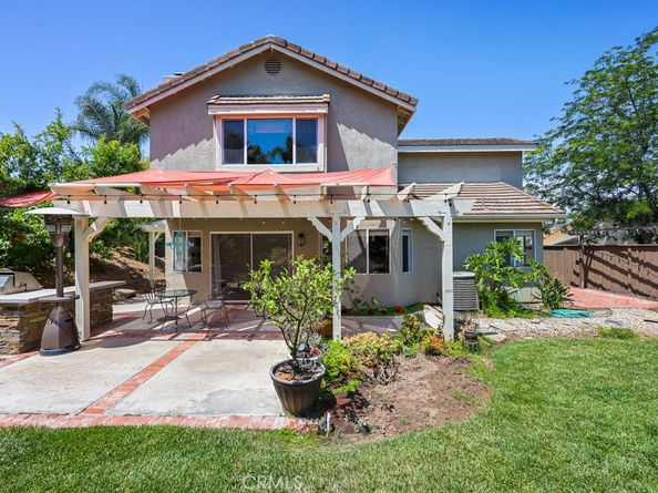 2250 Stone Valley Place, Escondido CA 92026