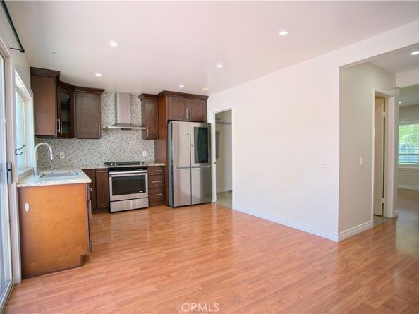 10 Raleigh, Irvine CA 92604