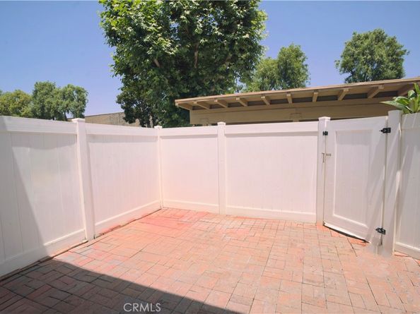 10 Raleigh, Irvine CA 92604