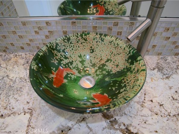 10 Raleigh, Irvine CA 92604