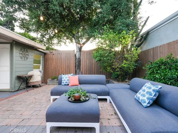 3958 Seneca Avenue, Los Angeles CA 90039