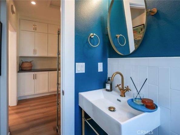 3958 Seneca Avenue, Los Angeles CA 90039