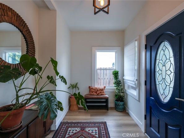 3958 Seneca Avenue, Los Angeles CA 90039