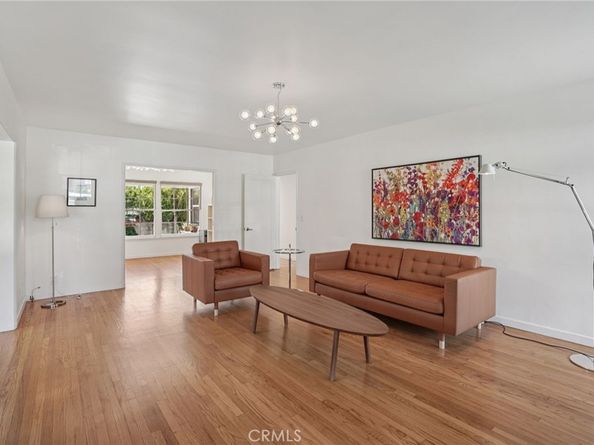 738 Stonehurst Drive, Altadena CA 91001