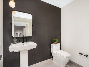 1333 S Orange Grove Avenue 201, Los Angeles CA 91109