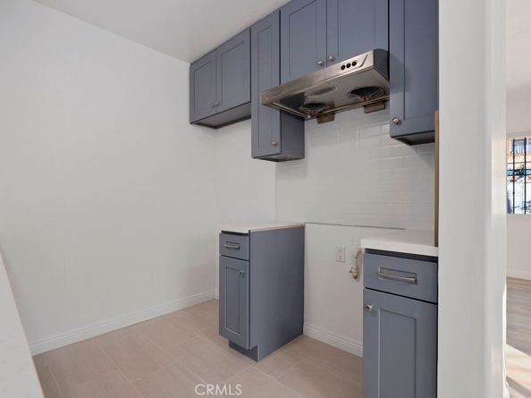 2122 E 10th Street, Long Beach CA 90804