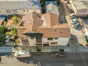2122 E 10th Street, Long Beach CA 90804