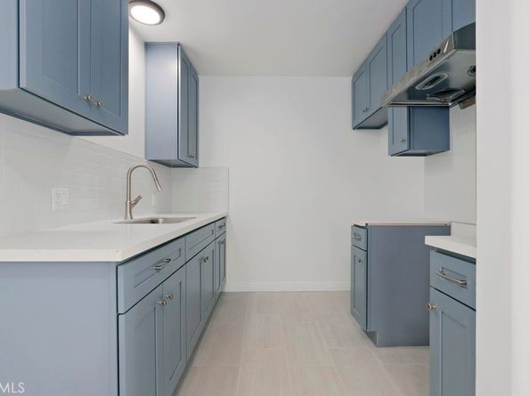 2122 E 10th Street, Long Beach CA 90804