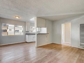 2122 E 10th Street, Long Beach CA 90804