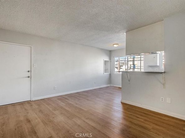 2122 E 10th Street, Long Beach CA 90804