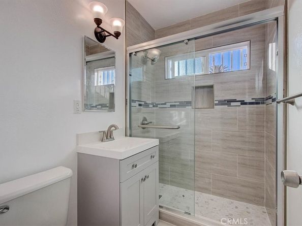 2122 E 10th Street, Long Beach CA 90804