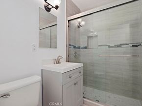 2122 E 10th Street, Long Beach CA 90804