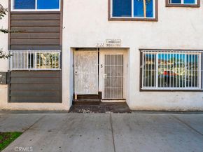2122 E 10th Street, Long Beach CA 90804