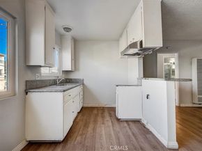 2122 E 10th Street, Long Beach CA 90804