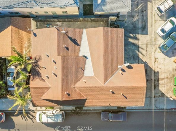 2122 E 10th Street, Long Beach CA 90804