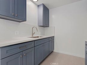 2122 E 10th Street, Long Beach CA 90804