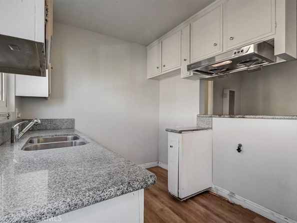 2122 E 10th Street, Long Beach CA 90804