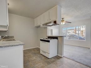 2122 E 10th Street, Long Beach CA 90804