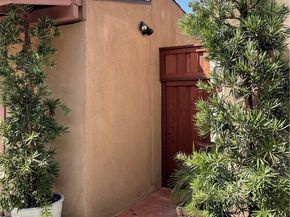 3654 Cerritos Avenue, Long Beach CA 90807